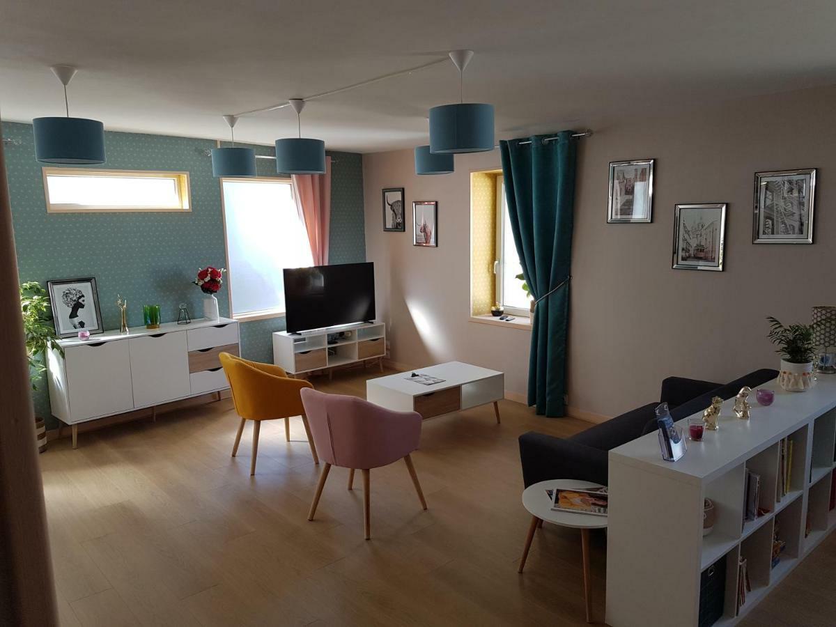 شقة 221B Chic Et Colore !!! Châteauroux المظهر الخارجي الصورة